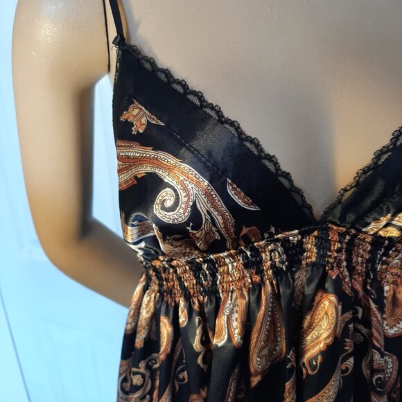 LA VIE EN ROSE Black and Gold Satin Paisley Babydoll Slip Mini Dress - Size S - Picture 5 of 11
